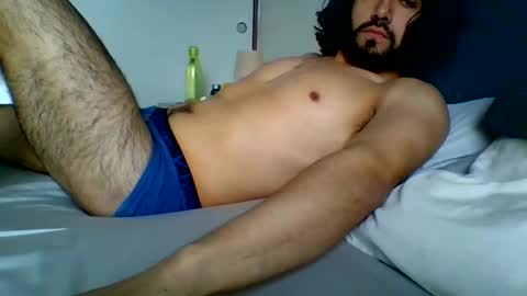 Snapshot of gabriel1839 chatting on 10.27.25 javier online show from 10.27.25