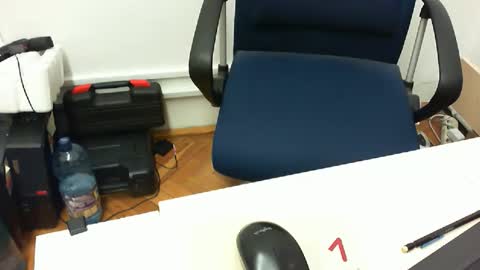 Snapshot of gabriel9_2003 chatting on 09.17.25 gabriel9_2003 online show from 09.17.25