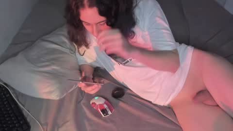 Snapshot of gabriel_olx chatting on 12.28.24 gabriel online show from 12.28.24