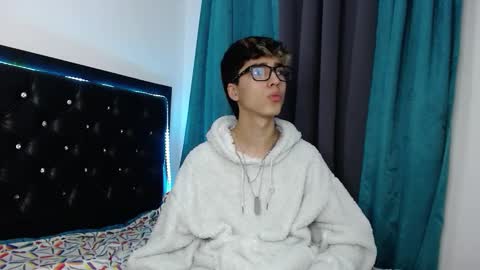 gabriel_x18 online show from 02.26.26