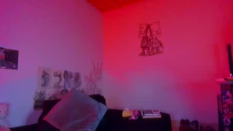 Snapshot of gabriela_bunny chatting on 10.18.25 Gabriela online show from 10.18.25