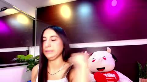 Snapshot of gabriela_meow chatting on 04.30.26 Gabby online show from 04.30.26