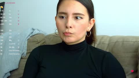 Gabriela Miller online show from 02.04.25