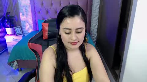 Snapshot of gabriela_tm1 chatting on 04.19.26 GABRIELA online show from 04.19.26