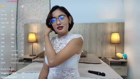 Gabriela Vargas online show from 03.02.26