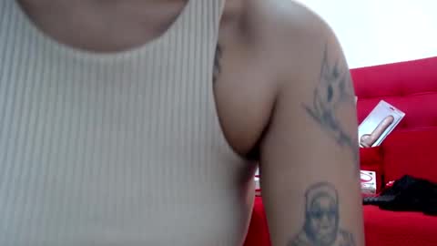 Snapshot of gabrielacortez chatting on 01.24.25 GABRIELA online show from 01.24.25