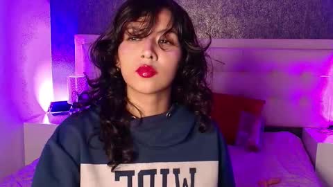 Snapshot of gabrielacortez chatting on 02.17.25 GABRIELA online show from 02.17.25