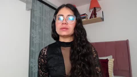 GabrielaRossa online show from 01.20.25