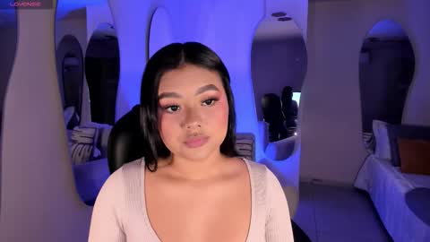 Gabriella Lee online show from 10.01.25