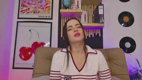 Snapshot of gaby_mason chatting on 02.12.26 Gaby online show from 02.12.26