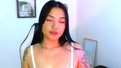 My name is Gabriela.. nice to meet you thumbs up please its very important to me online show from 09.10.25