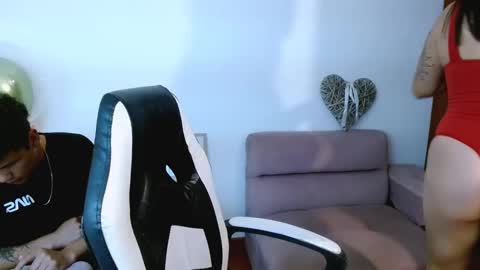 My name is Gabriela.. nice to meet you thumbs up please its very important to me online show from 10.28.25