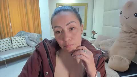 gabriela online show from 12.04.25