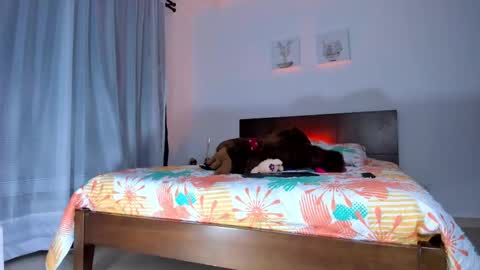 Snapshot of gabybuttler1 chatting on 02.10.25 Gabybuttler online show from 02.10.25