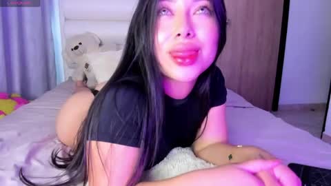 Snapshot of gabydesire chatting on 04.16.26 GABY DESIRE online show from 04.16.26