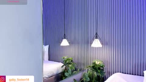 GabyFosterr  online show from 11.04.25