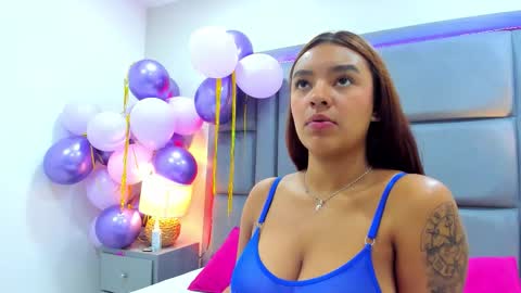 gabymoreau online show from 12.16.25