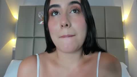 Snapshot of gabyparker_ chatting on 10.07.25 Gaby online show from 10.07.25