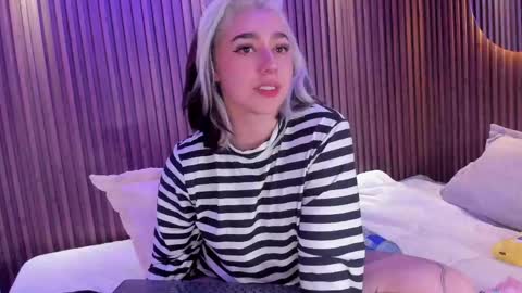 gabyrose9 online show from 04.17.26