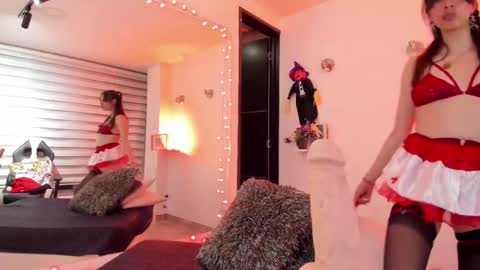 Snapshot of gabys_davisx chatting on 10.18.25 Gabby online show from 10.18.25