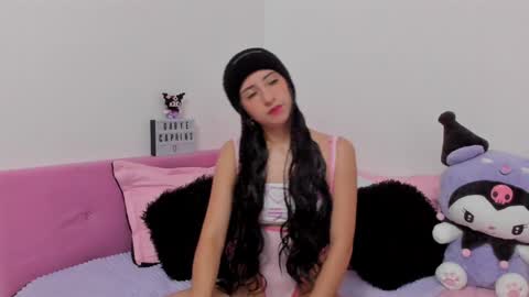 gabyye capprins online show from 01.15.25
