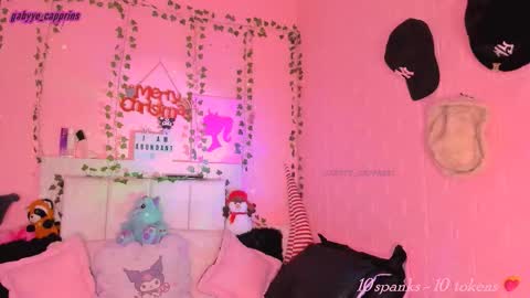 gabyye capprins online show from 12.01.25