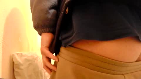 Snapshot of gae89tano chatting on 03.01.25 gae89tano online show from 03.01.25