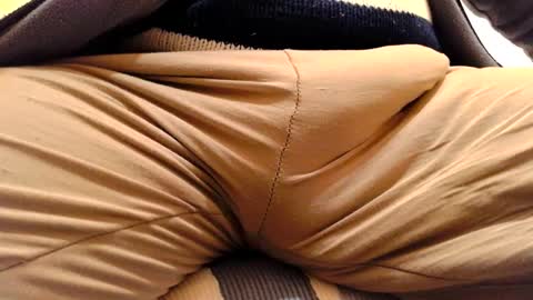 Snapshot of gae89tano chatting on 03.09.25 gae89tano online show from 03.09.25