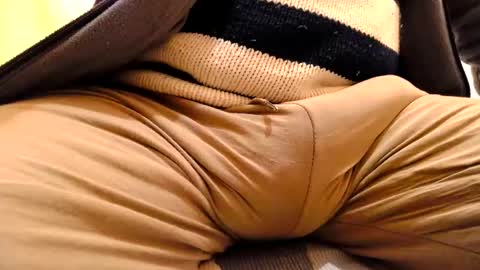 Snapshot of gae89tano chatting on 03.10.25 gae89tano online show from 03.10.25