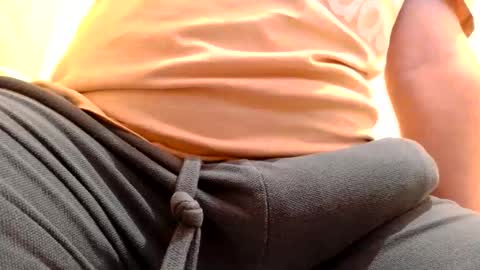 Snapshot of gae89tano chatting on 10.09.25 gae89tano online show from 10.09.25