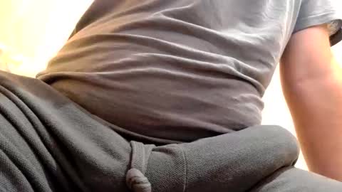 Snapshot of gae89tano chatting on 10.24.25 gae89tano online show from 10.24.25