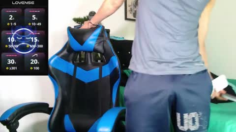 Snapshot of gael_jones chatting on 11.04.25 gael_jones online show from 11.04.25