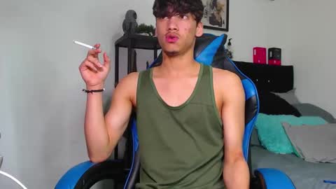 Snapshot of gael_jones chatting on 11.13.25 gael_jones online show from 11.13.25