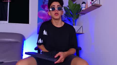 Snapshot of gael_moon chatting on 02.13.26 Gael Moon online show from 02.13.26