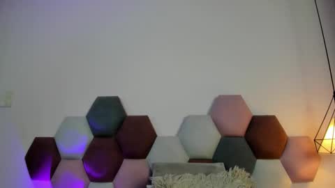 GahiaBelucci online show from 03.03.26