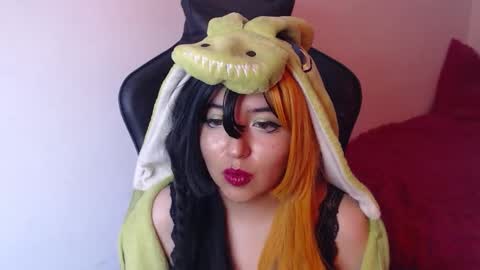 Kate 3 online show from 10.23.25