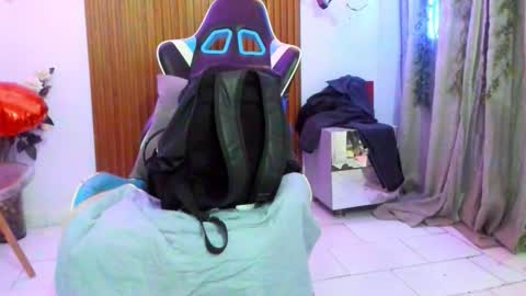 Snapshot of galactica_7 chatting on 09.27.25 galactica_7 online show from 09.27.25