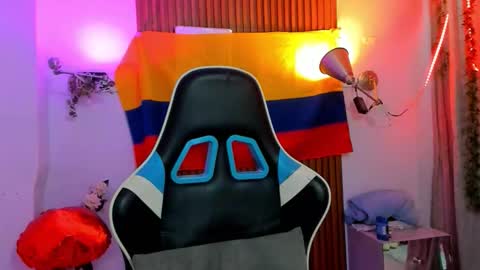 Snapshot of galactica_7 chatting on 10.01.25 galactica_7 online show from 10.01.25