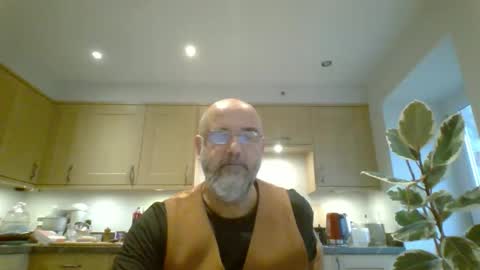 Snapshot of galacx chatting on 10.09.25 galacx online show from 10.09.25