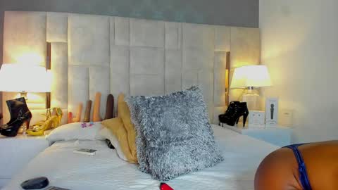  Gale  online show from 02.17.25