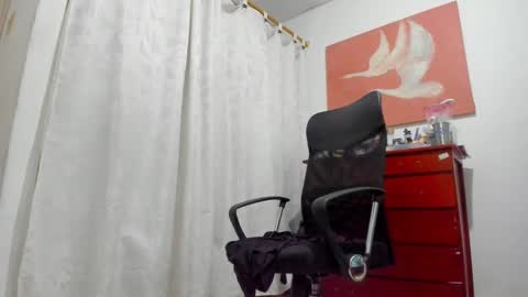 Snapshot of galileabigcock chatting on 01.11.25 CORAL online show from 01.11.25