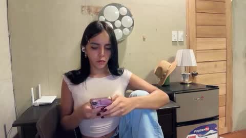 Snapshot of galileii chatting on 09.15.25 galileii online show from 09.15.25