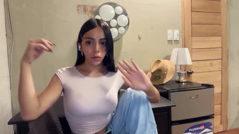 Snapshot of galileii chatting on 09.18.25 galileii online show from 09.18.25