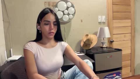 Snapshot of galileii chatting on 09.27.25 galileii online show from 09.27.25