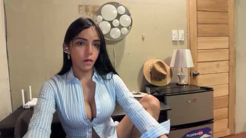 Snapshot of galileii chatting on 10.01.25 galileii online show from 10.01.25