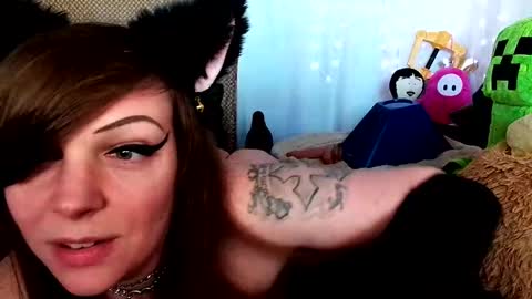 GamerGirlRoxy online show from 02.28.25