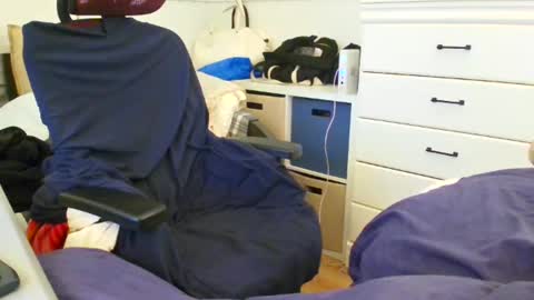 Snapshot of gaotter chatting on 01.08.25 GAotter online show from 01.08.25