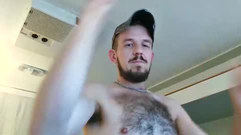 Snapshot of gaotter chatting on 11.08.25 GAotter online show from 11.08.25