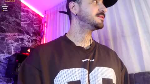 Snapshot of garbel09 chatting on 11.01.25 Chris Dont forget to gift me thumb up Its very important to me and makes me happy AF online show from 11.01.25