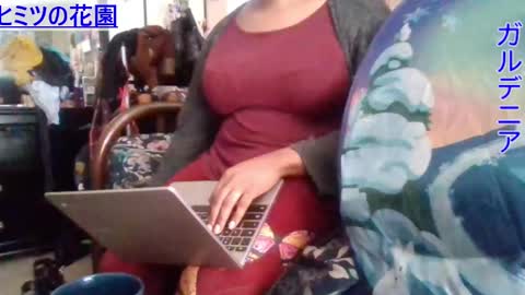 Snapshot of gardeniaspear chatting on 12.02.24 Gardenia online show from 12.02.24